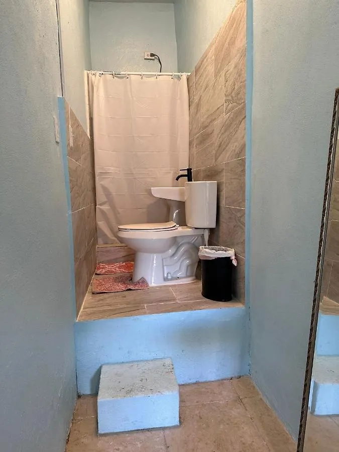 Apartment Cepeda Unit 1, Budget Friendly Studio Near Beach San Juan